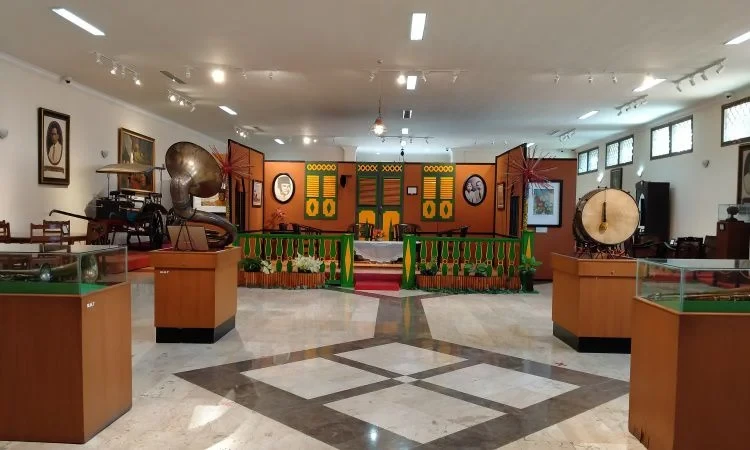 Menelusuri Jejak Sang Macan Volksraad di Museum MH Thamrin, Wisata Sejarah yang Tersembunyi di Jantung Jakarta