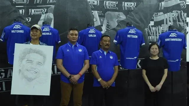 Persib Perkenalkan Ragnar Oratmangoen dan Gakuto Notsuda Lewat Acara "Sabtu Bersama Ayah" di Braga