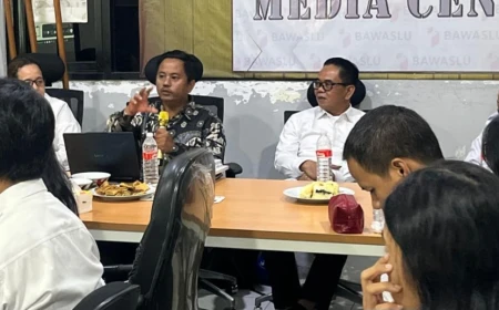 Bawaslu Jakarta Barat Perkuat Kapasitas Humas Lewat Diskusi Lentera dan Pelatihan Jurnalistik