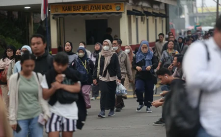 Ekonomi Tumbuh di Atas 5 Persen, Ekonom Soroti Minimnya Dampak terhadap Pekerja