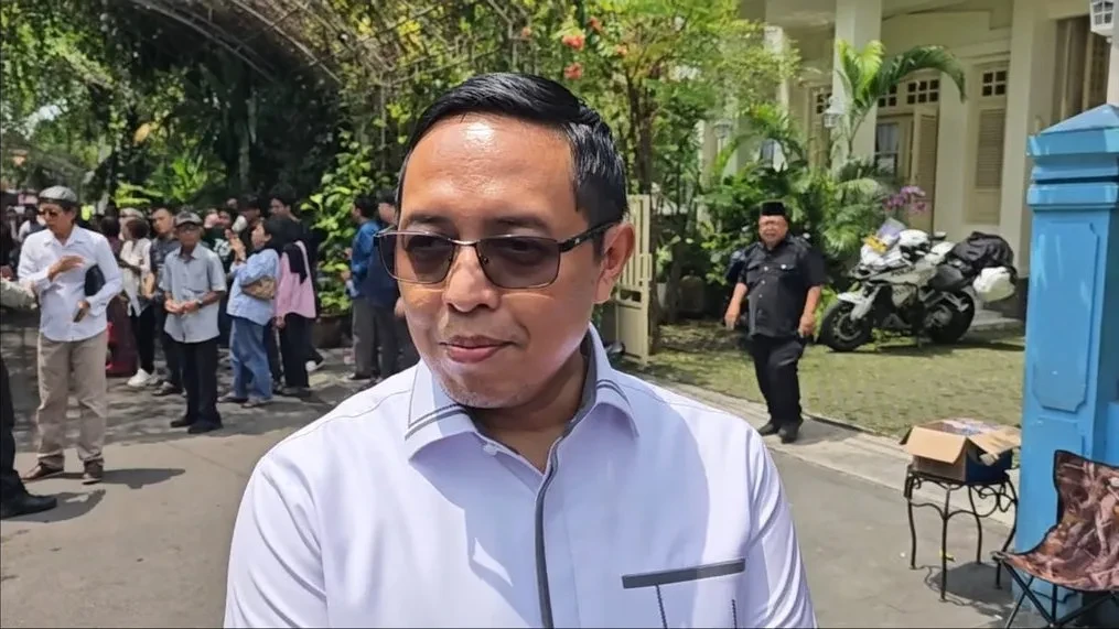 Hasan Nasbi Minta Isu Pemagaran Mal Tak Dibesar-besarkan: Cek Fakta Sebelum Sebar Ketakutan