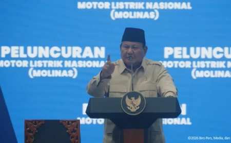 Prabowo Resmikan Motor Listrik Nasional, Ekosistem MOLINAS Siap Dikembangkan