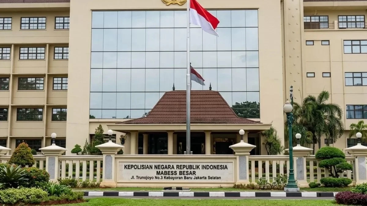 Polri Mutasi 199 Perwira, Kakorlantas dan Kapolda Lampung Resmi Berganti