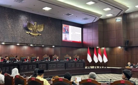 MK Tolak Uji Aturan Penempatan Polisi Aktif di Jabatan Sipil, Pemohon Tak Punya Kedudukan Hukum