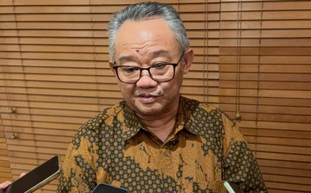Mendikdasmen Sebut Sekolah Negeri Sudah Gratis, Respons Pernyataan Prabowo