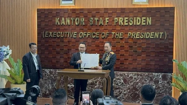 Listyo Sigit Resmi Jabat KSP, Siap Lanjutkan Kinerja Dudung Abdurachman