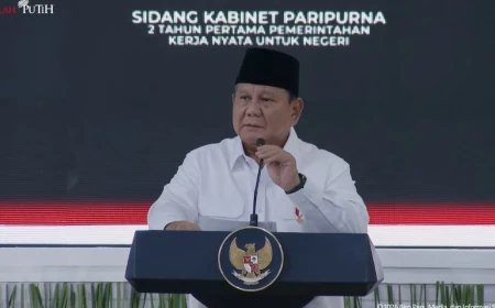 Prabowo Soroti Penyalahgunaan Teknologi hingga Seruan Tak Rendah Diri di Sidang Kabinet
