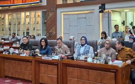 DPR dan Pemerintah Sepakati RUU Pelindungan Ketenagakerjaan Dibawa ke Paripurna